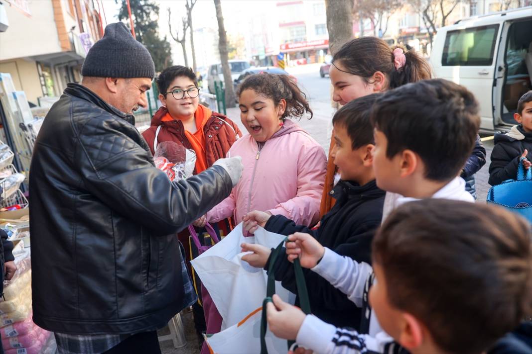 Konya sokakları sabahın ilk ışıklarıyla birlikte şivlilik sesleriyle şenlendi 33